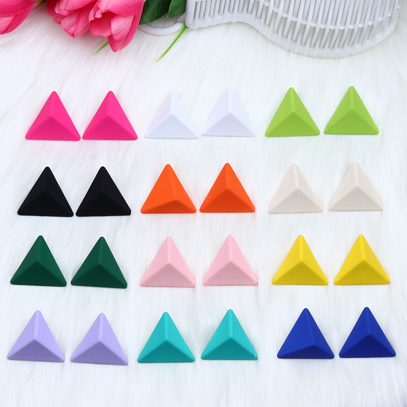 12 Color Triangle Three-dimensional Spray Paint Ear Studs