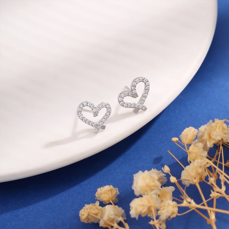 Fashion Irregular Heart Stud Earrings For Women Simple