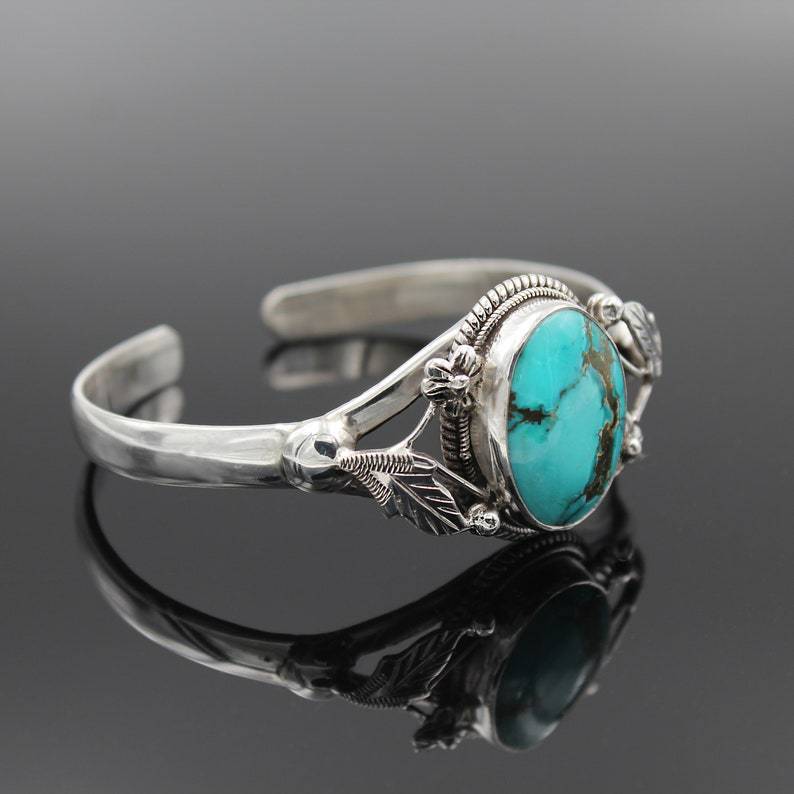 Women's Vintage Engraving Turquoise Bracelet