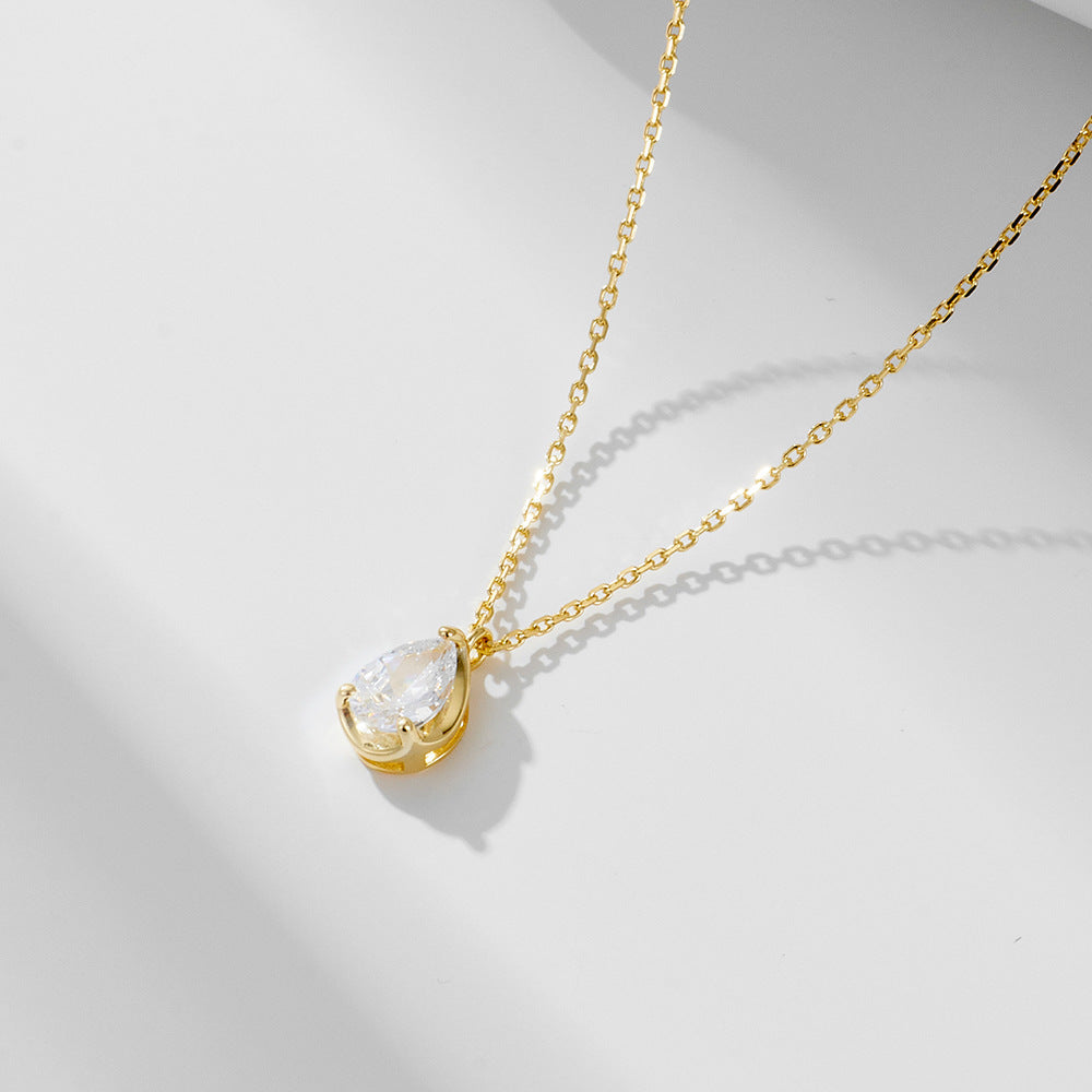 Light Luxury Ins Special-interest Design High Sense Simple Pendant Clavicle Chain