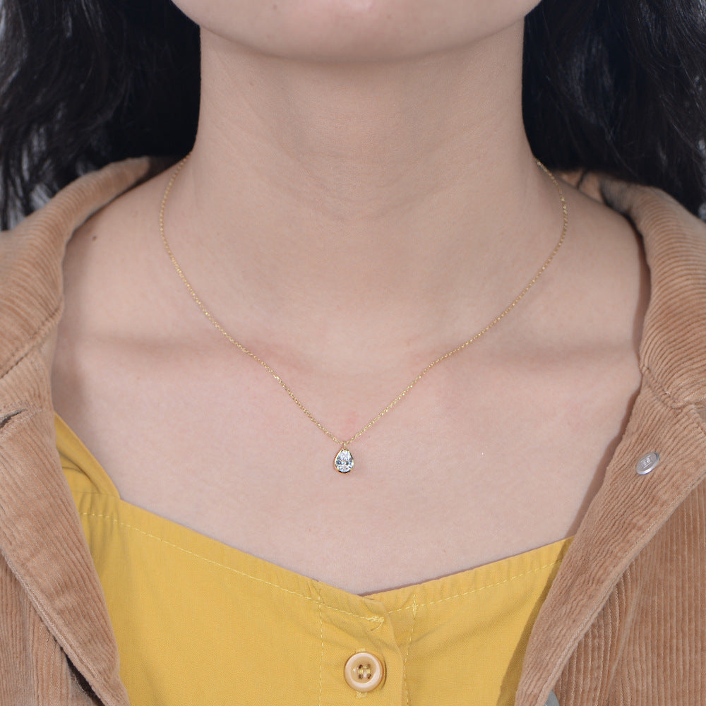 Light Luxury Ins Special-interest Design High Sense Simple Pendant Clavicle Chain