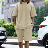 NEW Summer Towel plaid crew Men neck short-sleeved top and shorts Fashion Casual Oversize Men's Short Sleeve Shorts Suit