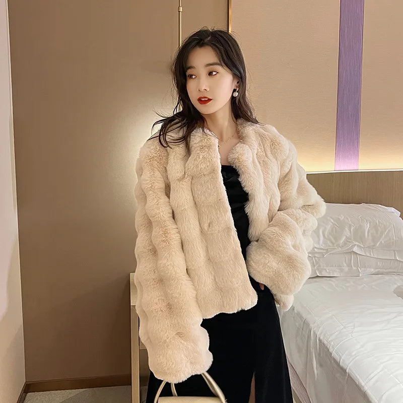 HOOOFUR Faux Fur Coat Women New Style Short Imitation Fur Plush Collarless Top Short Top 2024 Autumn and Winter Warm and Trend