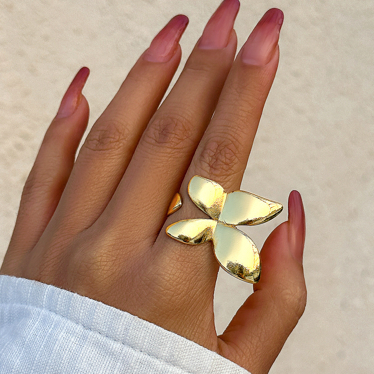 Exaggerating High Quality Glossy Butterfly Ring For Women