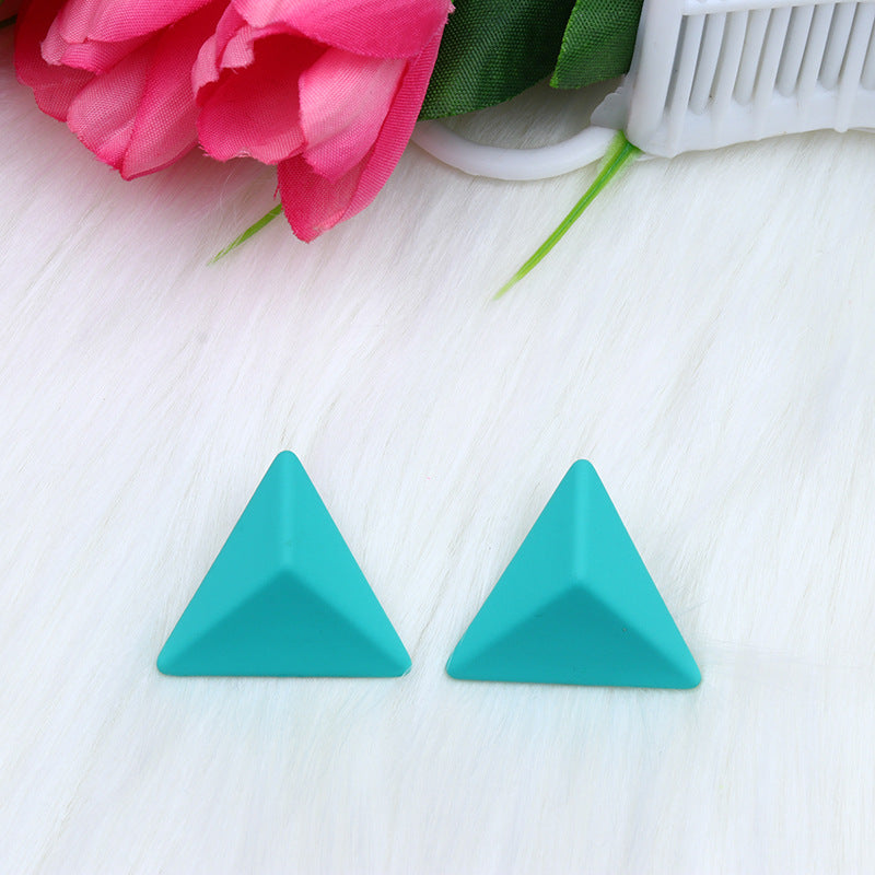 12 Color Triangle Three-dimensional Spray Paint Ear Studs