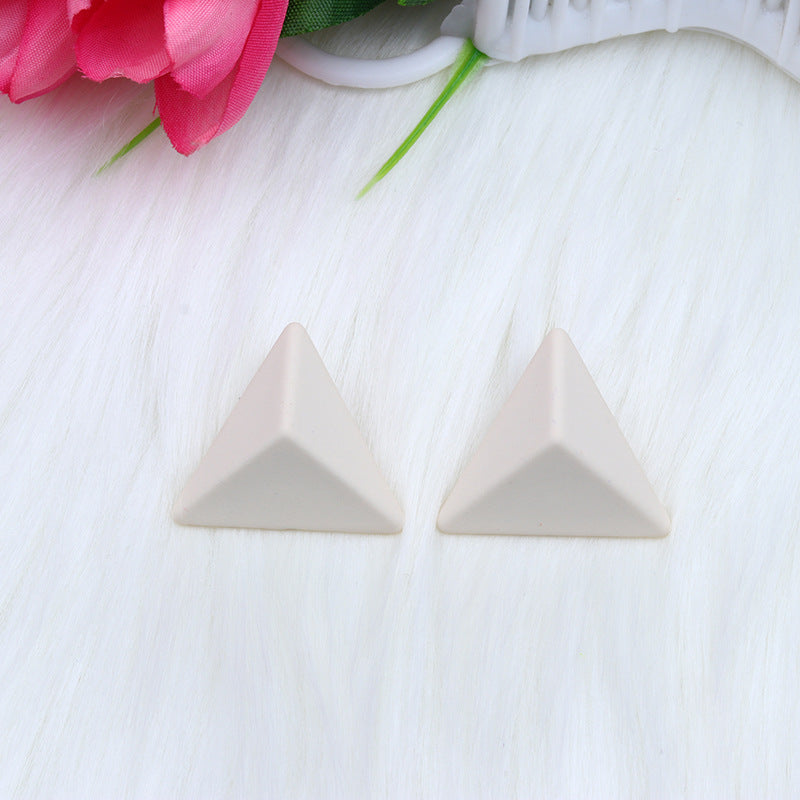 12 Color Triangle Three-dimensional Spray Paint Ear Studs