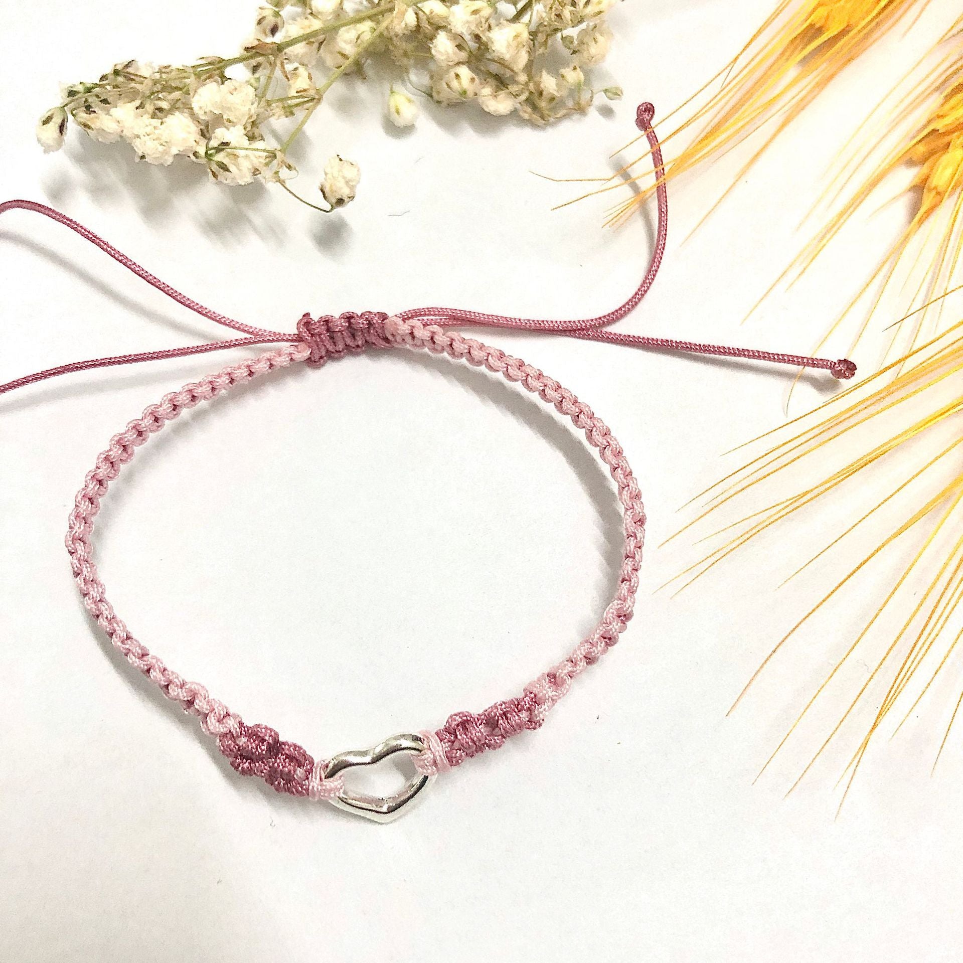 Heart-beating Heart-loving Peach Blossom Woven Hand Strap Simple