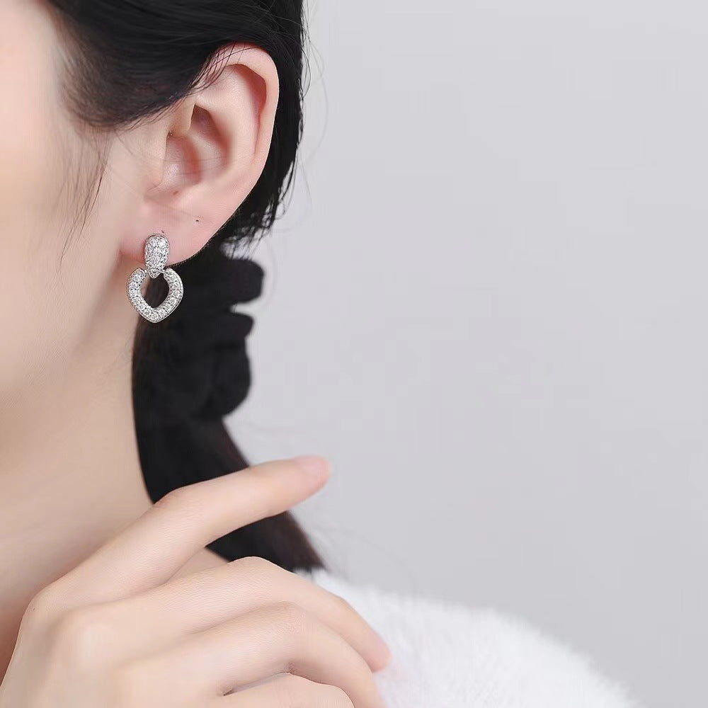 Light Luxury Minority Design Zircon Heart-shaped Tassel Earrings