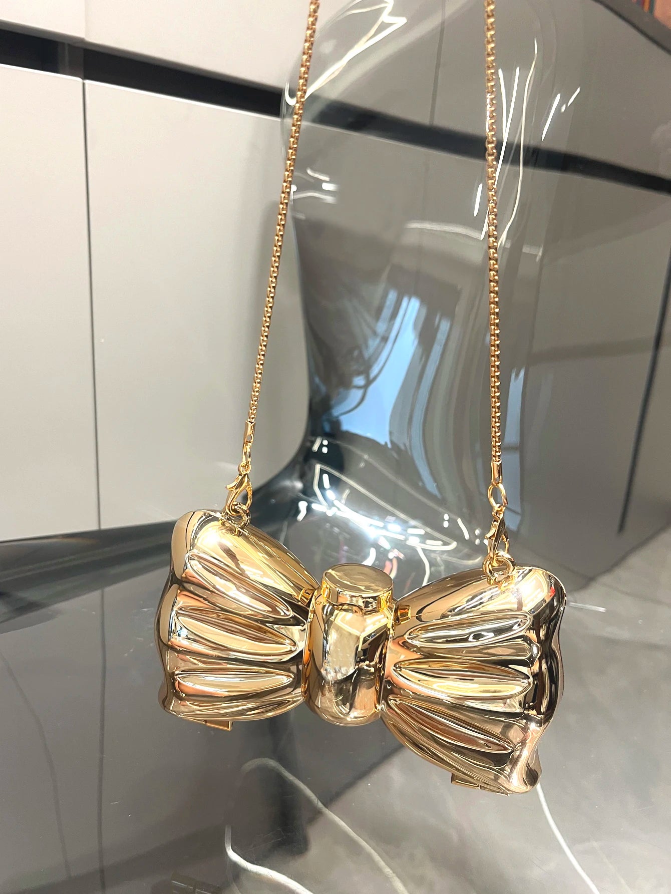 Golden Evening bag  Purses and handbag luxury Designer shoulder bags funny shape Party Wedding Round Acrylic Shiny Clutch purse