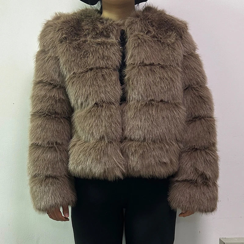 Faux Fox Fur Coat Women Winter Long Sleeve Luxury Raccoon Fur Jackets Thick Top Female Furry Coat Fluffy Synthetic Top Outwear