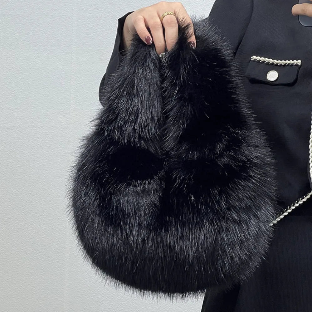 Luxury Soft Plush Half Moon Bag Faux Fur Fluffy Lady Handbags Female Winter Purse Party Clutch Bag Casual Tote Bag