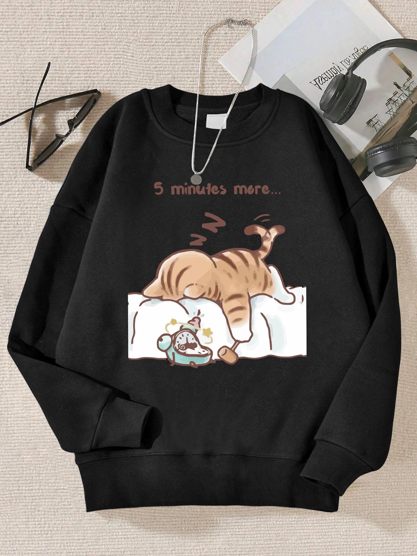 The Cat That Always Wants To Sleep Pattern Printed Hooded Women Simple Warm Autumn Sweatshirt Street Casual Unisex Pullovers