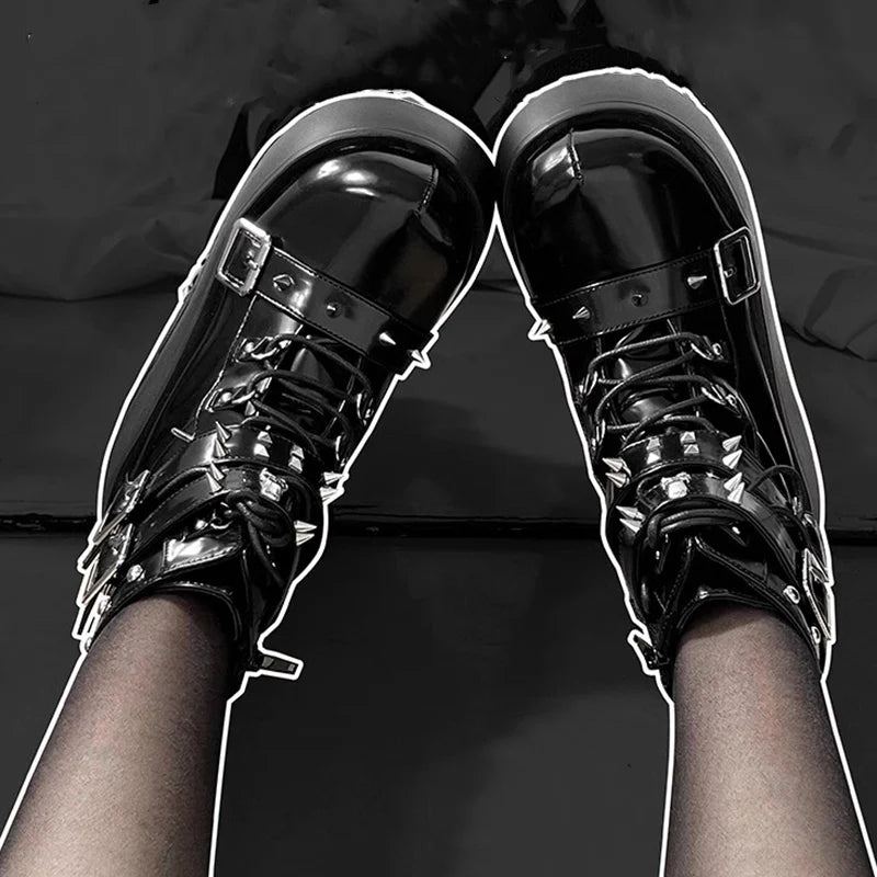 Rivets Decor Chunky Platform Punk Ankle Boots Women Winter Pu Leather Black Boots Woman Metal Buckle Gothic Shoes