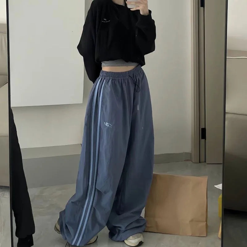 Y2K Women Cargo Pants Vintage Streetwear Baggy Wide Leg Sweatpants Casual Drawstring Oversize Pockets Tech Fashion Trousers