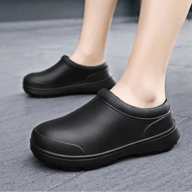 Oil-proof Women's chef shoes Non-slip men's safety shoes Soft waterproof work shoes Women's sandals Spring and autumn rain boots