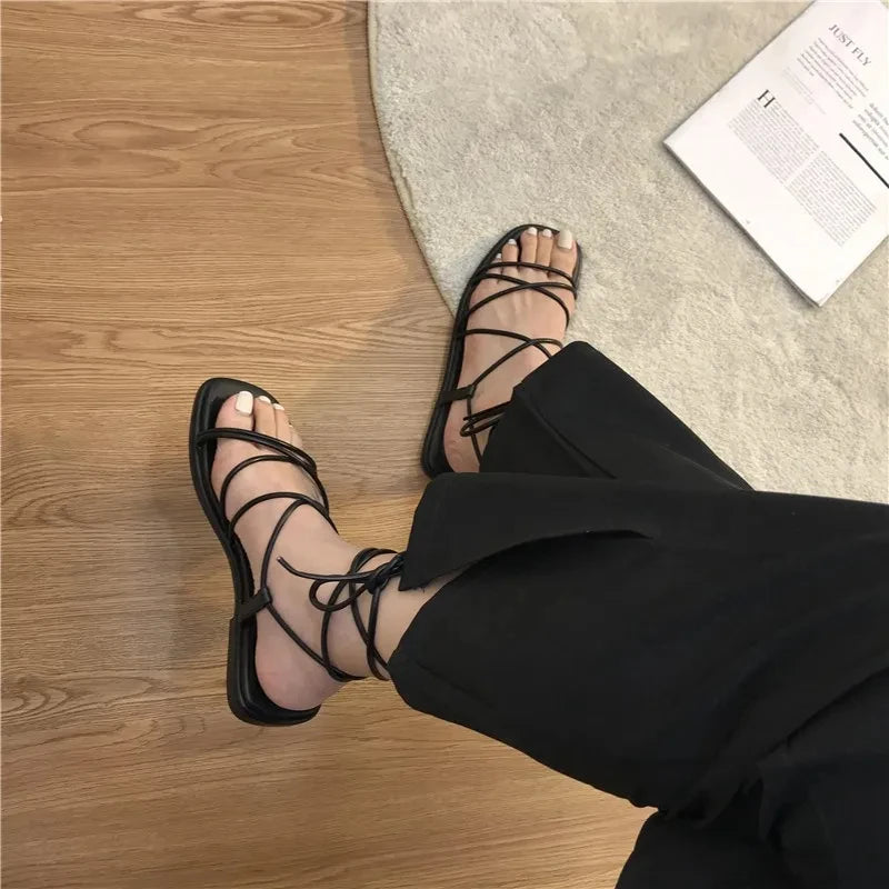 Sandals Women Summer New Beach Fashion Sexy Flat Casual Cross-Tie Open Toe Fairy Style Narrow Band Shoes Black Rome Sandals