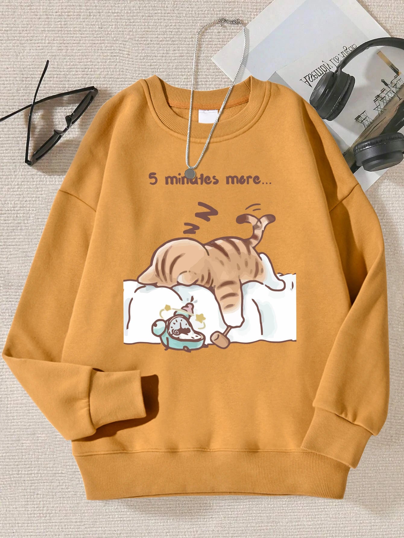 The Cat That Always Wants To Sleep Pattern Printed Hooded Women Simple Warm Autumn Sweatshirt Street Casual Unisex Pullovers