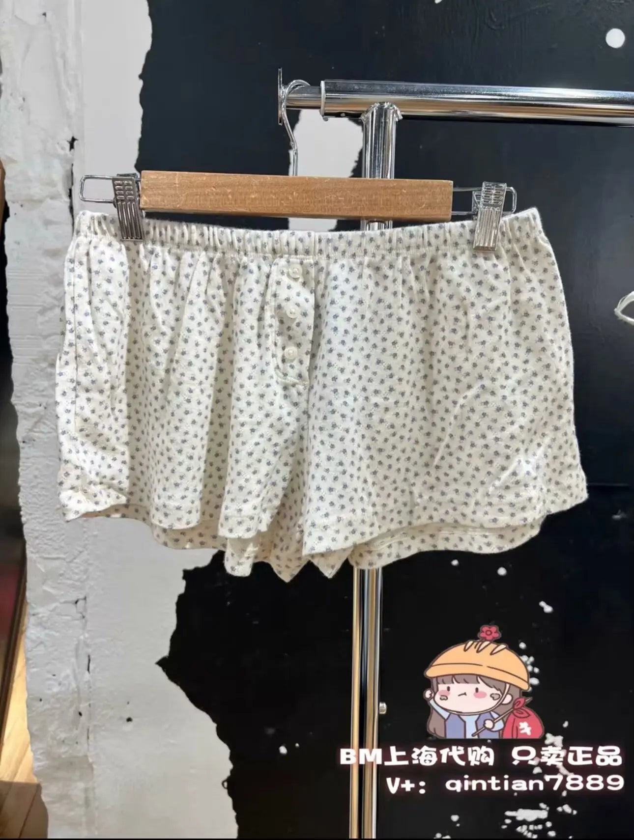 Casual Women Soft Cotton Front Buttons Shorts Summer Vintage Low Waist Female Chic Bottoms